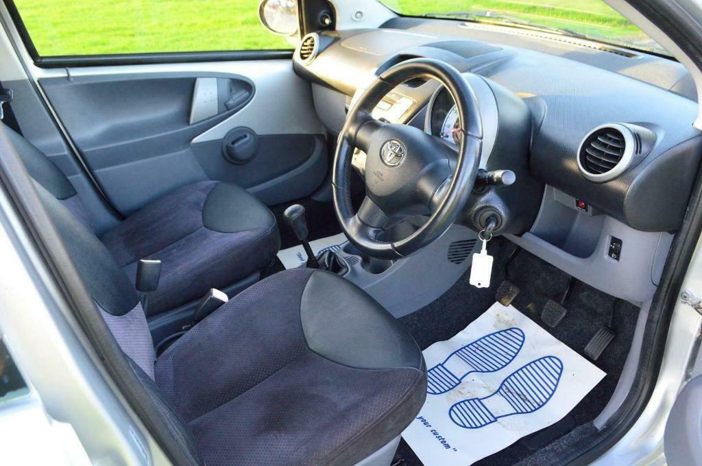2008 Toyota AYGO 1.0 VVT-i Platinum 5dr Hatchback Petrol Manual