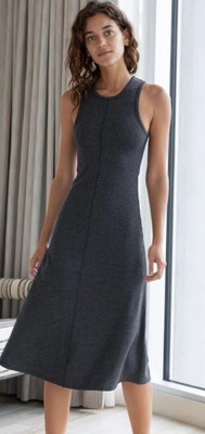 Приталенное платье Lunya Womens Restore, цвет древесный уголь, Маленький размер