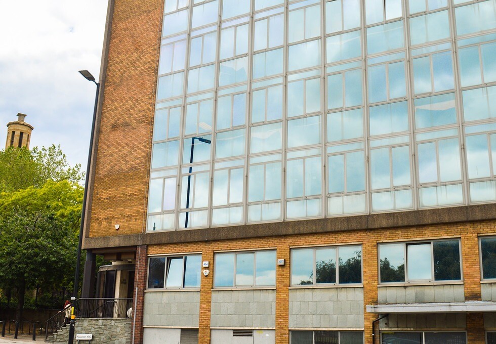 BIRMINGHAM Private Offices to Rent Modern, Furnished & Serviced 3