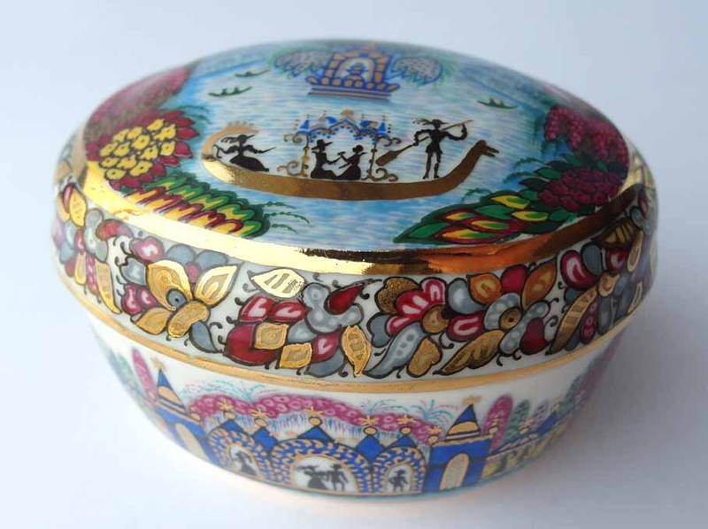 Couverture De BoÃ®Te / Ã  Bijoux, Russie, Porcelaine, SignÃ© Handgemalt ÐÑÐ· G255