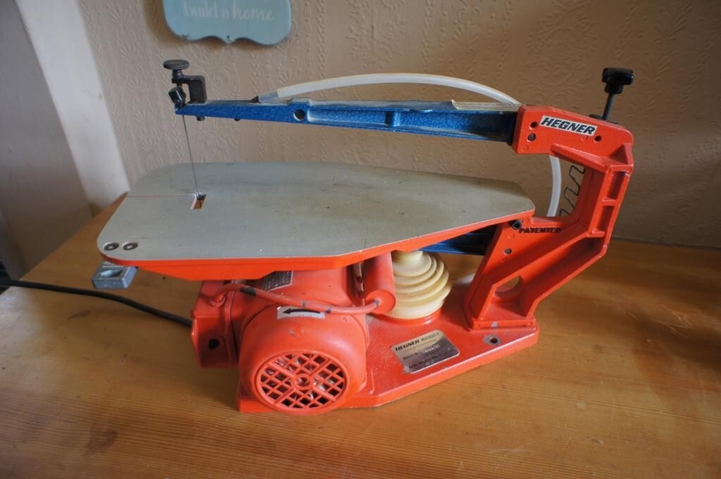 Hegner Multicut 2 Fretsaw, Scroll Saw, Single Speed 240V in Bristol