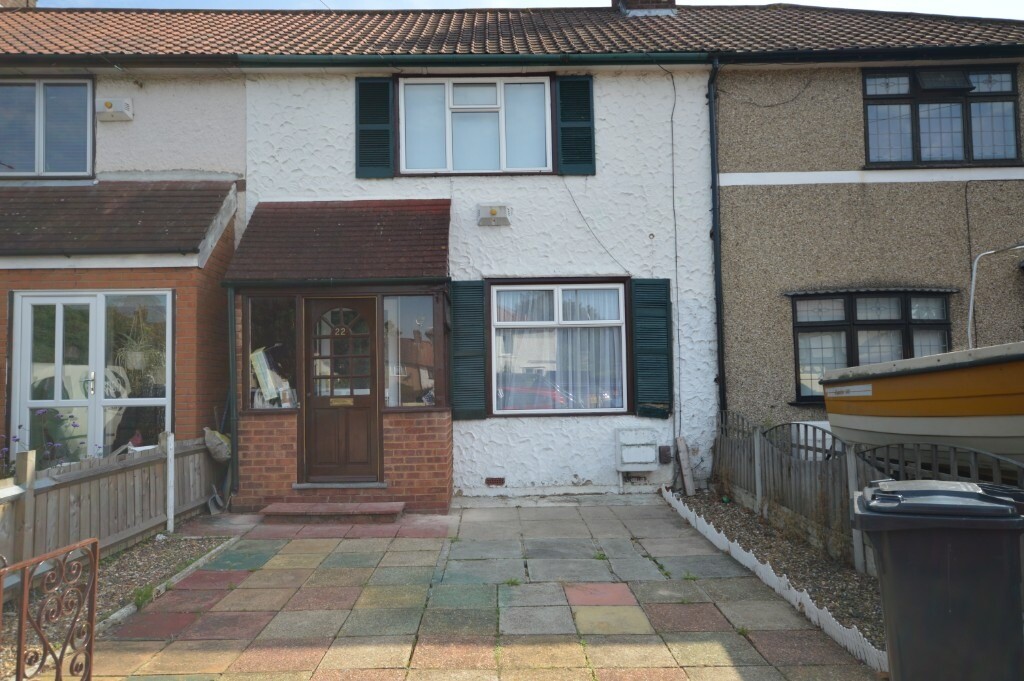 Extremely Large 3 Bed House, property has Just come Available 5mins