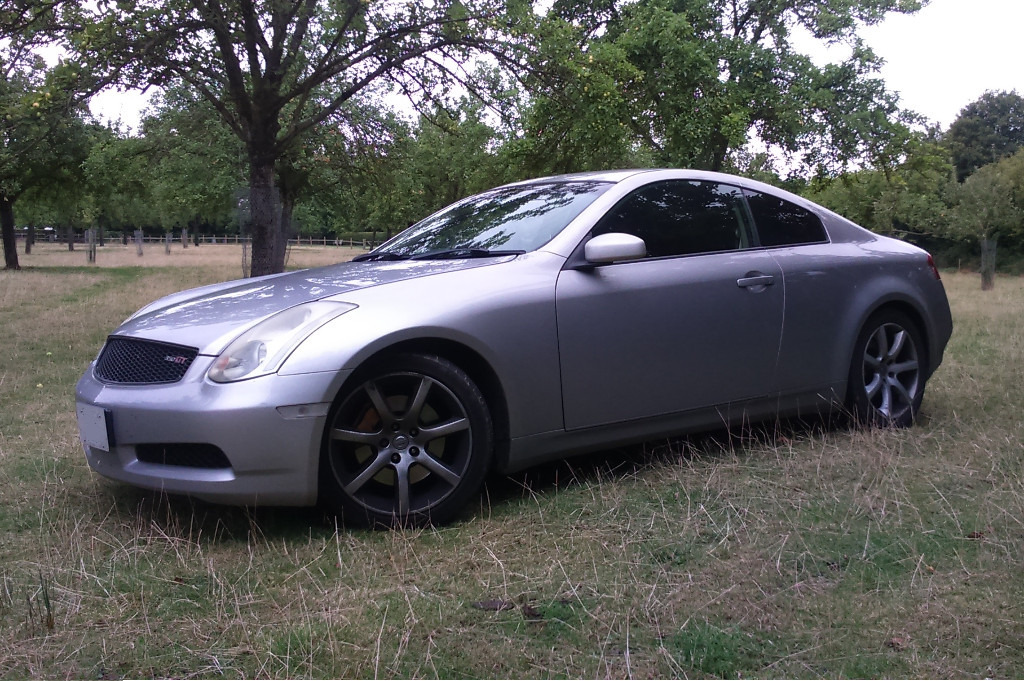 Skyline v35 infiniti