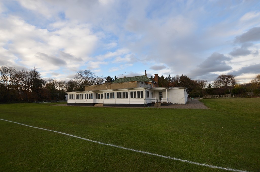 Sports pavilion with D2 use to let in Bromley, London Gumtree