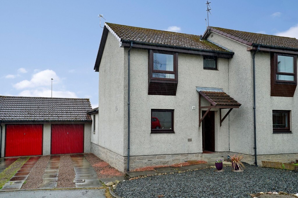 2bed semidetached house for rent in Aberdeen Gumtree