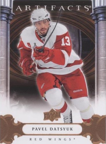 2009-10 Upper Deck Artifacts - Pavel Datsyuk #11