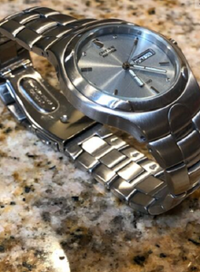 citizen eco drive e100