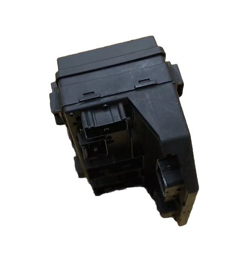 DODGE GRAND CARAVAN CHRYSLER TOWN & COUNTRY VW ROUTAN FUSE BOX TIPM 12 68105507