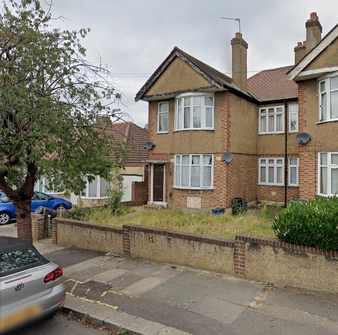 2 Bedroom Flat Redbridge AVAILABLE in Redbridge, London Gumtree