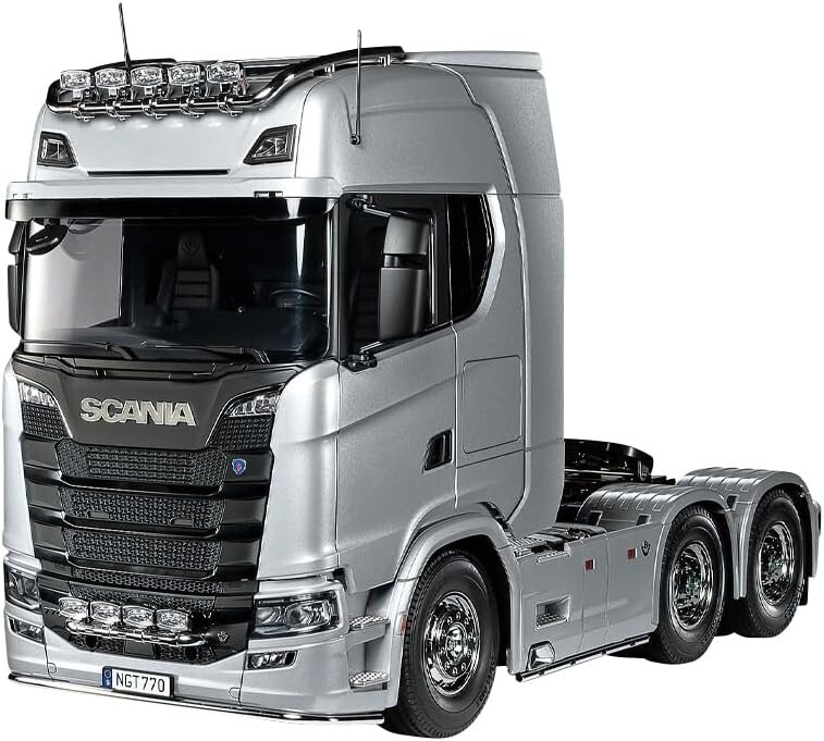 Scania 770 S V8 truck 1/18 ラジコン スカニア セット Scania 770S 1/18 スカニア トレーラー セット - メルカリ