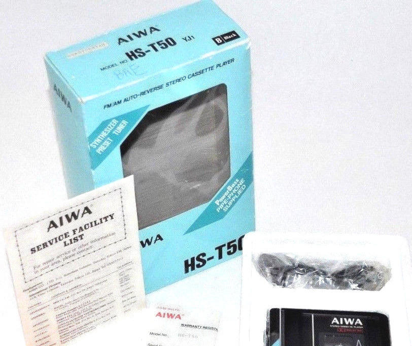 Vintage Walkman AIWA Portable Cassette Tape Player AM FM Tuner In Box HS-T50