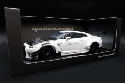 イグニッションモデル 1/18 NISSAN GT-R R35 1/18 Ignition Model Nissan LB-WORKS Nissan GT-R R35 type 2
