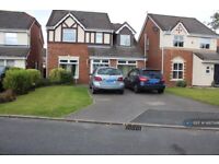 4 bedroom house in Doefield Avenue, Worsley, Manchester, M28 (4 bed) (#1497349)