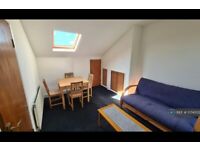 1 bedroom flat in Lascotts Road, London, N22 (1 bed) (#1374502)