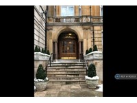 2 bedroom flat in Marylebone Road, London , NW1 (2 bed) (#1102133)