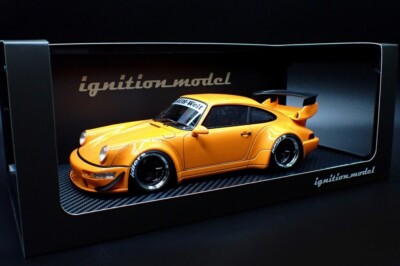 RWB930 ignition Model 1/18 エンジン付き Ignition Model 1/18 Porsche RWB 930 Silver RAUH Welt Begriff
