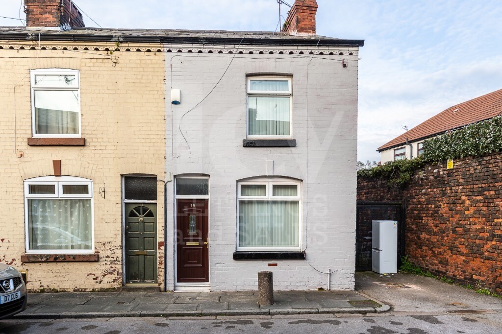 A Modern 2 bed house Arnold Grove Liverpool in Wavertree