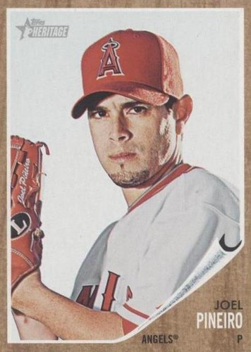 2011 Topps Heritage - Joel Pineiro #128