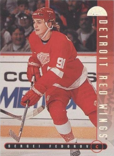 1995-96 Leaf - Sergei Fedorov #34