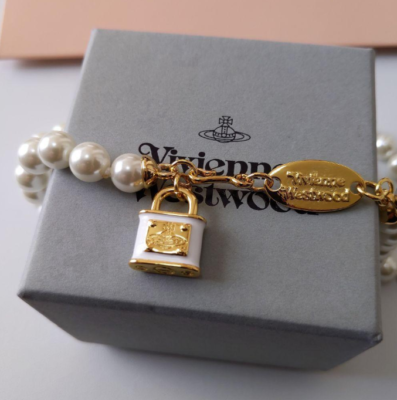 Pearl 2024 padlock necklace