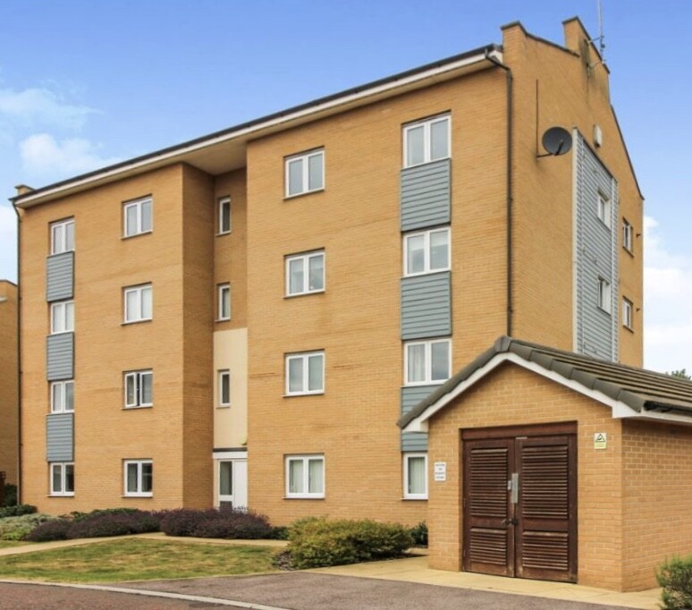 2 bedroom flat in Clenshaw Path, Basildon in Basildon, Essex Gumtree