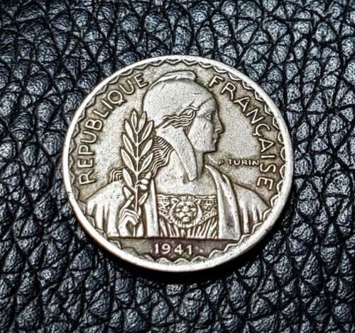 1941- French Indo-China 10 Cent  Coin