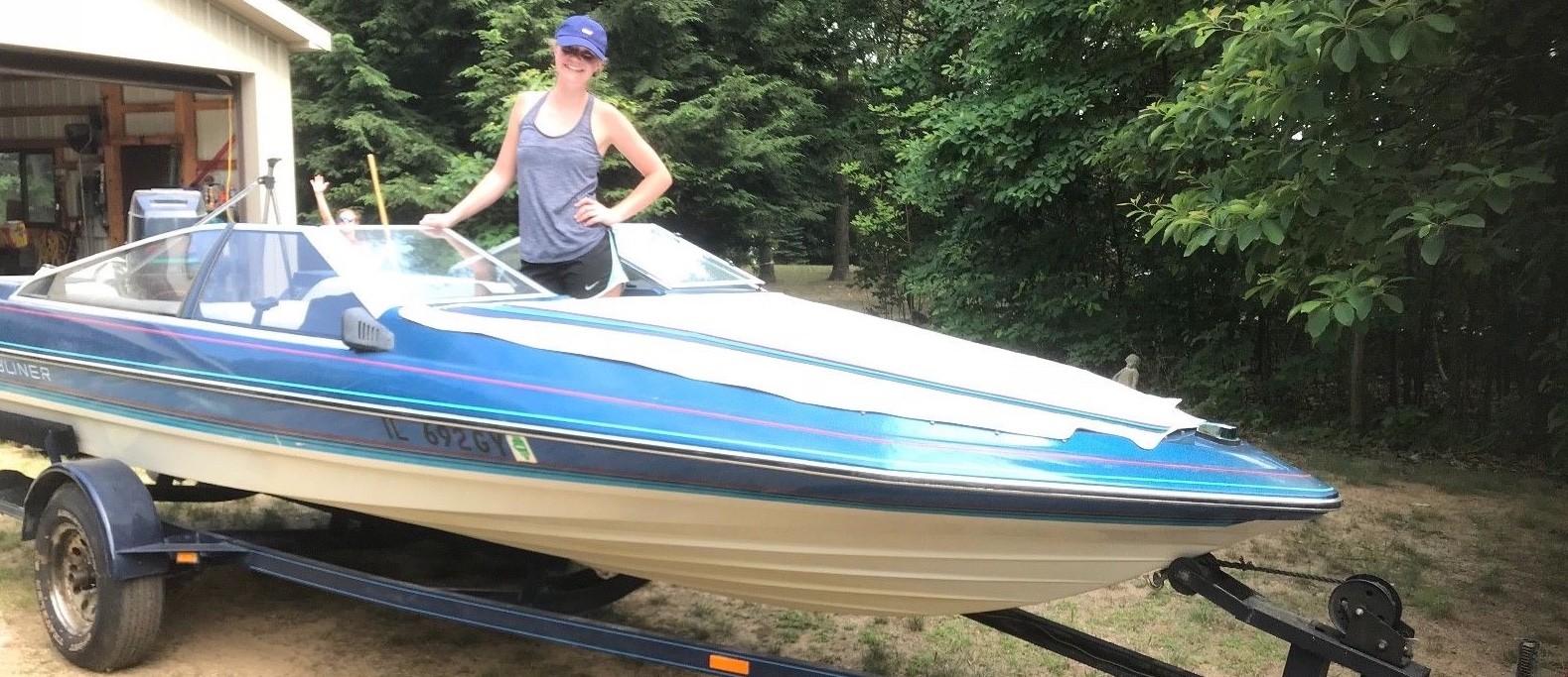 1988 Bayliner 18ft, Force 125, trailer, Shore Master water lift - clean Ski boat