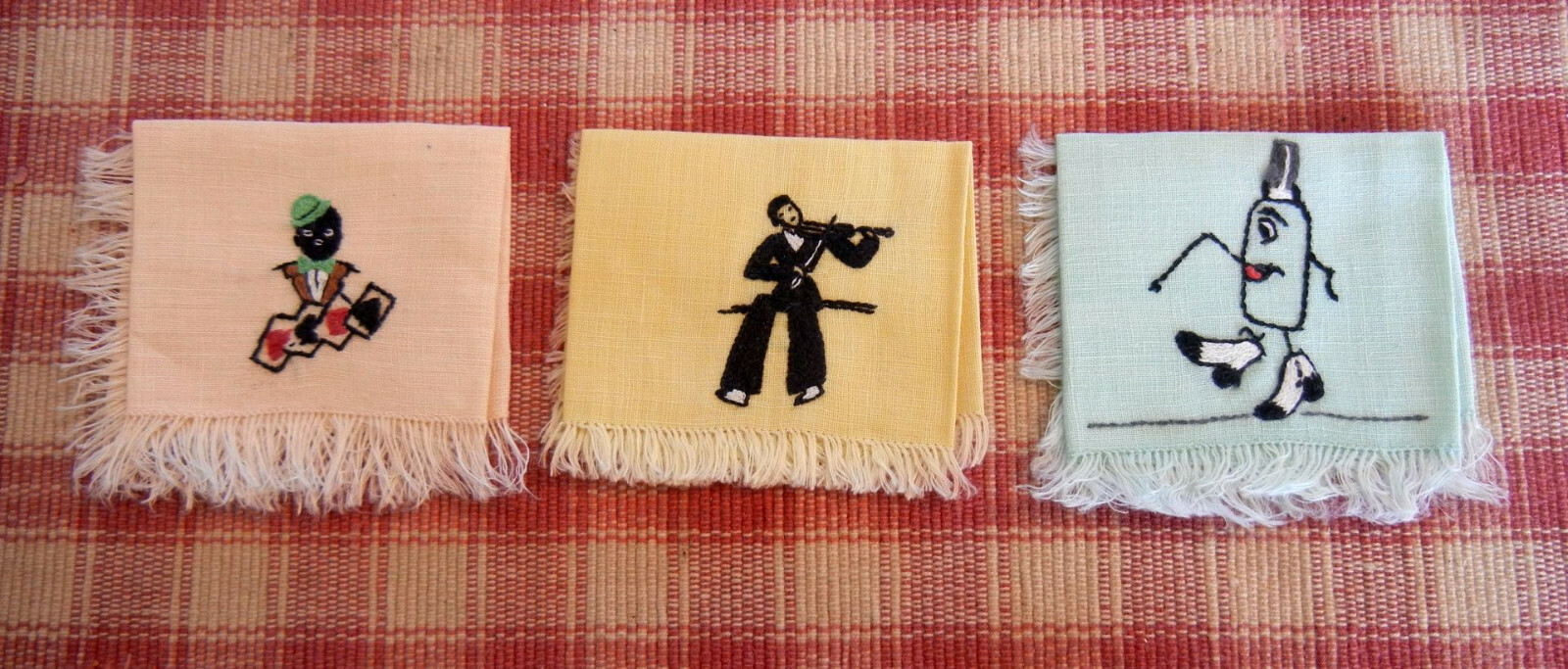 Nice Clean Lot of VINTAGE Bridge & Luncheon Napkins & Linens FREE SHIPPING