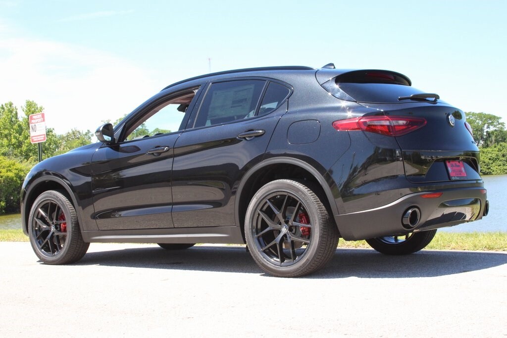 2020 Alfa Romeo Stelvio 7 Miles Vulcano Black Metallic 4d Sport Utility I4 8sp New Alfa Romeo