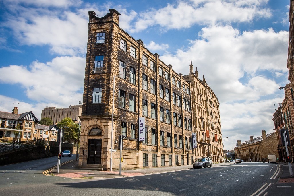 Room to rent in Bradford City Centre in Bradford, West Yorkshire Gumtree