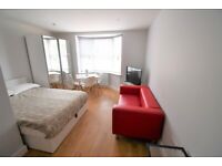 Studio Flat with separate kitchen - Student Let 2022-2023 - TC-4