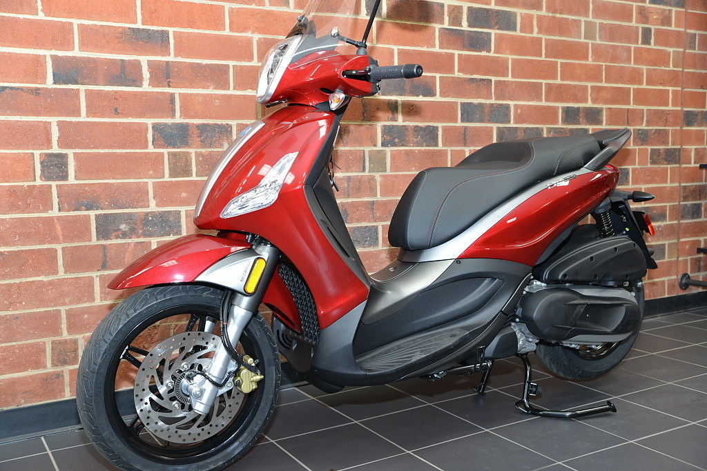 BRAND NEW 2018 Piaggio BV 350