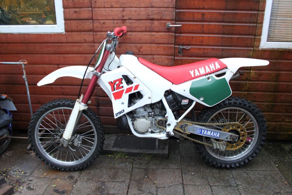 1990 yamaha yz250 for sale