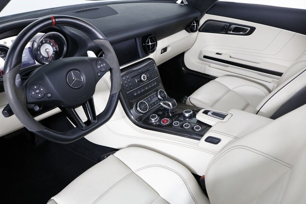 2013 Mercedes-Benz SLS AMG®