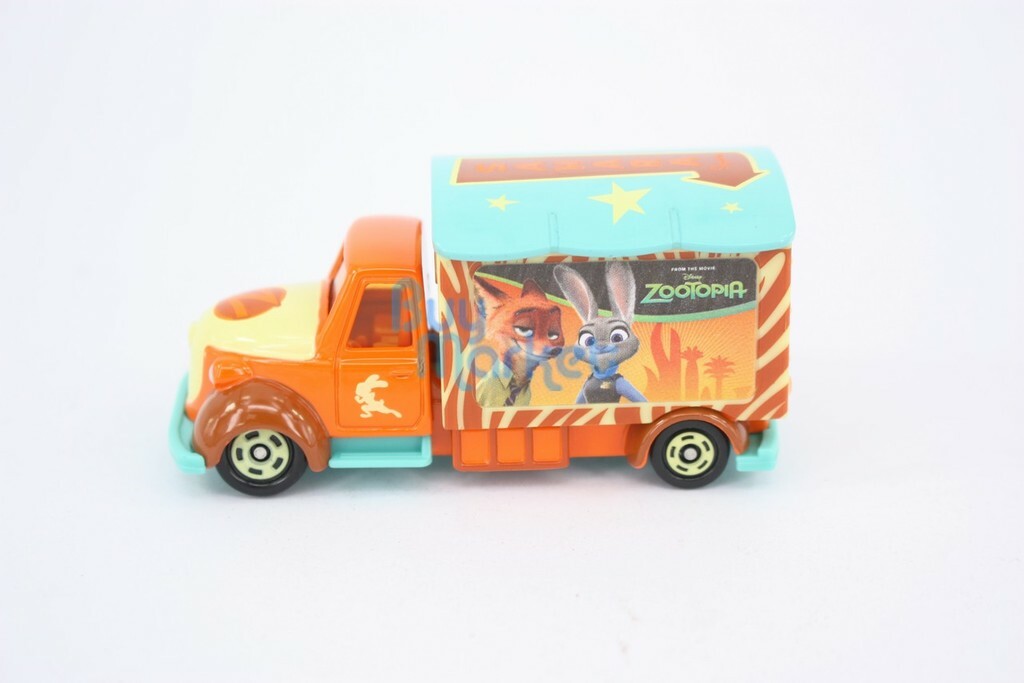 ミニカー Disney tomica Tomica Tokyo Disneyland Vehicle Diecast 2016 Mickey Roadster