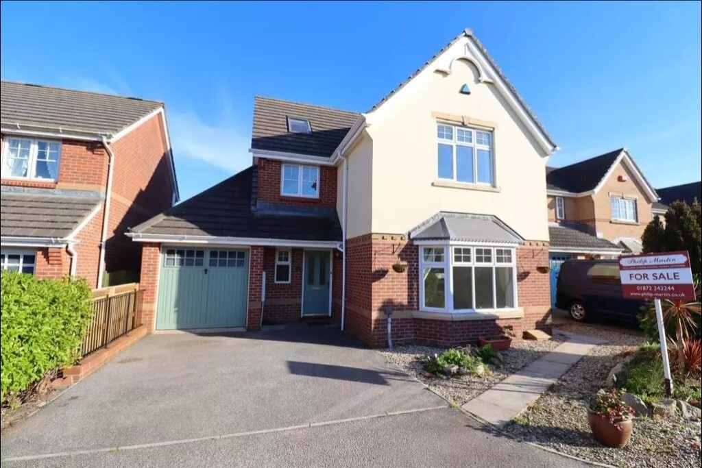 5 bedroom detached house for sale LOFT CONVERSION in Truro, Cornwall
