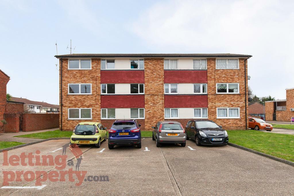 2 bedroom flat in Great Cullings, Romford in Romford, London Gumtree