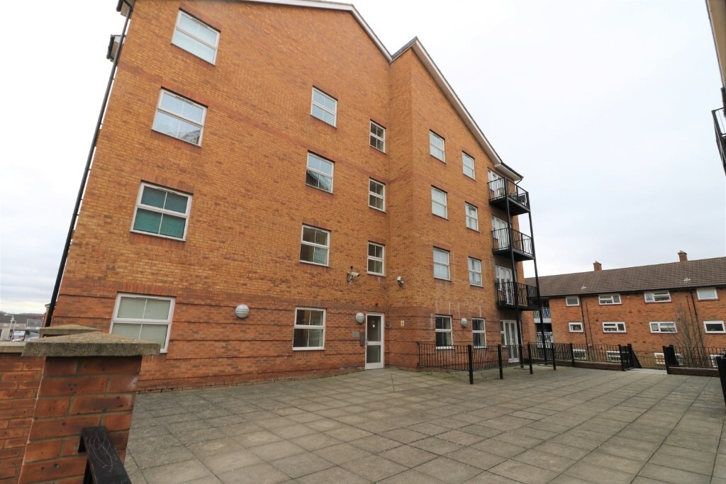 Modernised Two Bedroom Flat To Let In Our Popular Town Centre Area Of