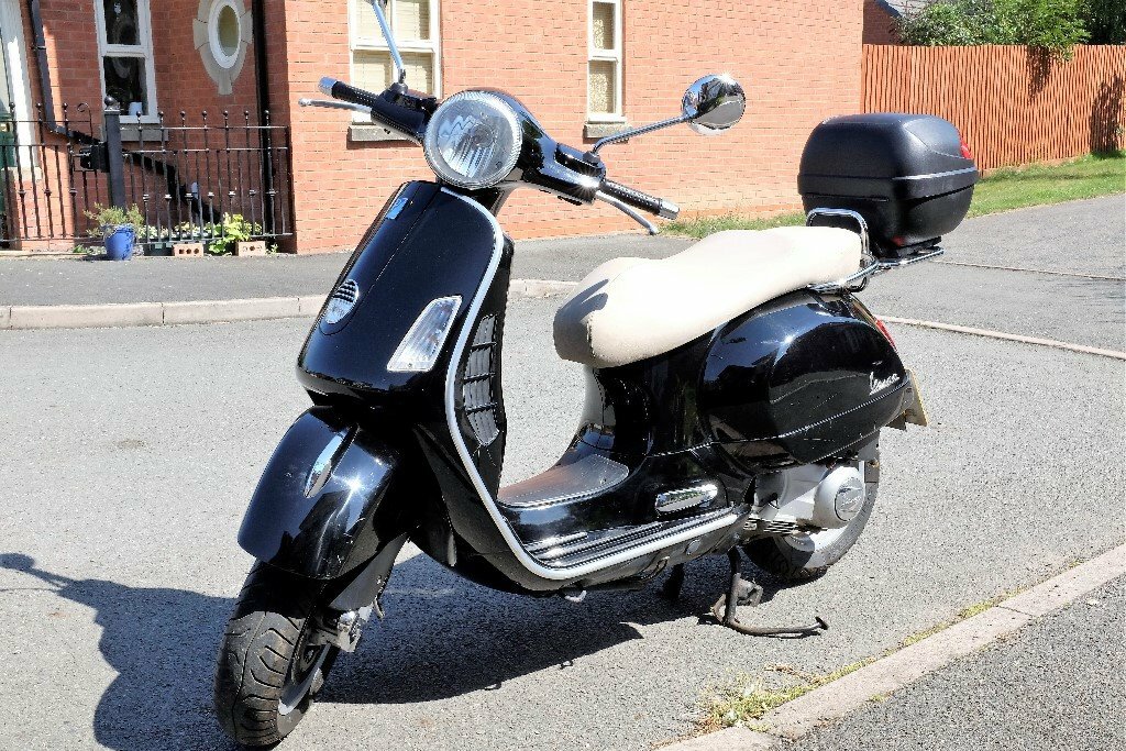 Piaggio, VESPA 125 GTS, 2007, 124 (cc) Scooter | in Warwick ...