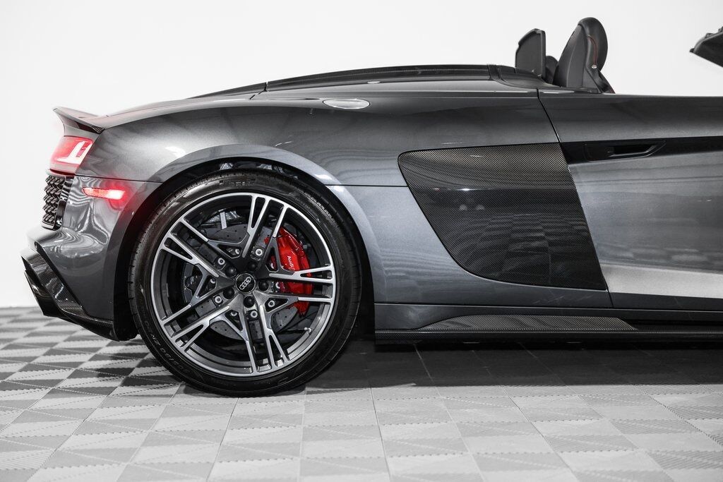 Owner 2020 Audi R8 5.2 quattro V10 perform. Spyder AWD performance 2d