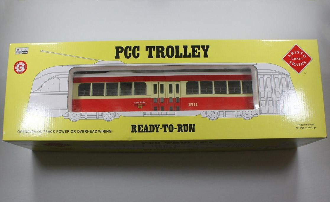 NICE !  PCC TROLLEY ST. LOUIS ART23318  ARISTOCRAFT G SCALE