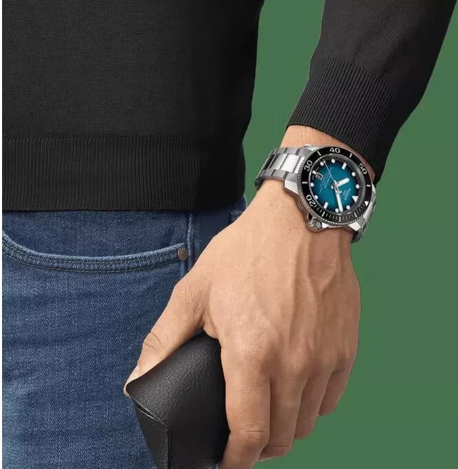 Pre-owned Tissot Seastar 2000 Professional Powermatic 80 Men's Watch T120.607.11.041.00ti