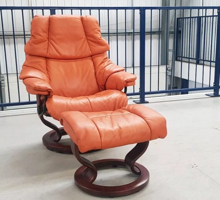 Ekornes Stressless Tan Orange swivel recliner leather 