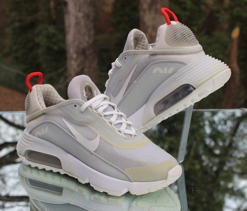 NIKE - アトモス x ナイキ エア マックス 2090 下取・買取価格 アトモス × ナイキ エアマックス2090 SP