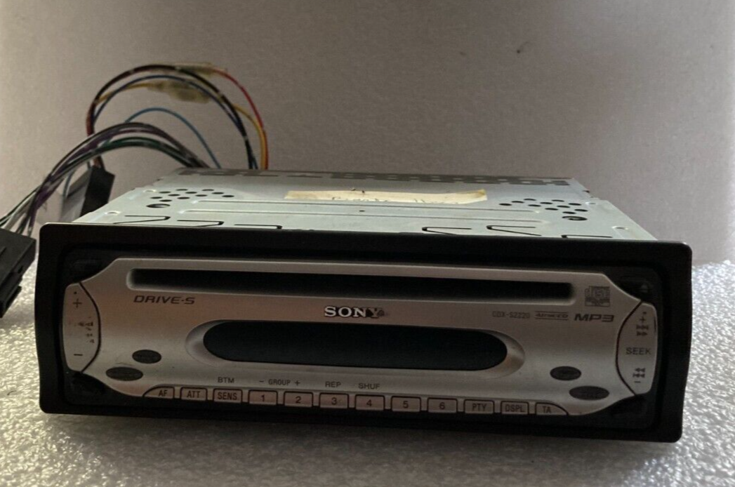 Sony CDX-S2220 Car Radio CD Player Made in Japan | FM AM LW Sony CDX-S2220 Car Radio CD Player Made in Japan | FM AM LW