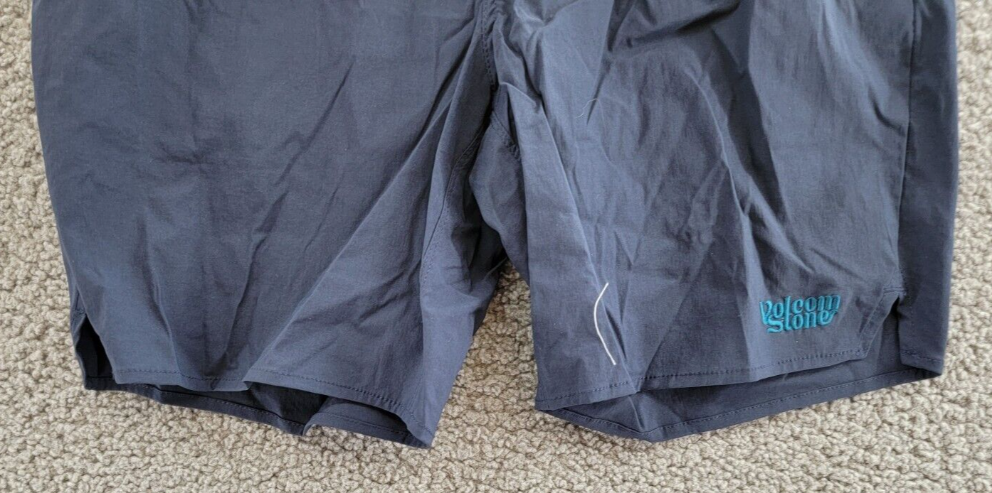 Volcom New Aged Stone Elastic Waist Shorts Boys 8-20 Navy Pockets Drawcord Logo~ - Picture 3 of 16