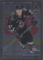 2000-01 Topps Chrome - Jeremy Roenick #10