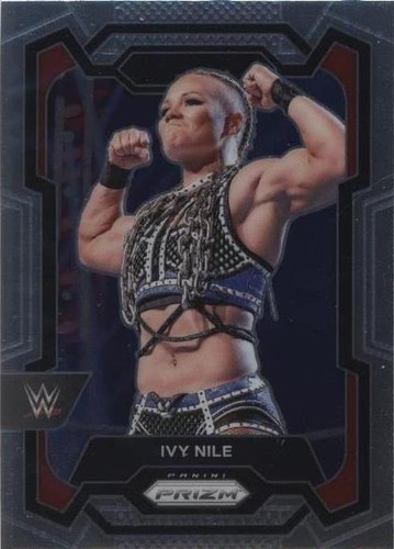 2024 Panini Prizm WWE - Ivy Nile #106