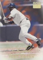 1999 Skybox Premium - Tony Gwynn #119