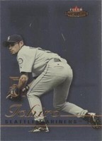 2003 Fleer Mystique - Ichiro Suzuki #78